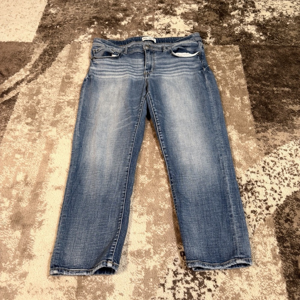 BKE Payton Jeans Womens 31 Blue Universal Fit Mid Rise Straight Fit Whiskered